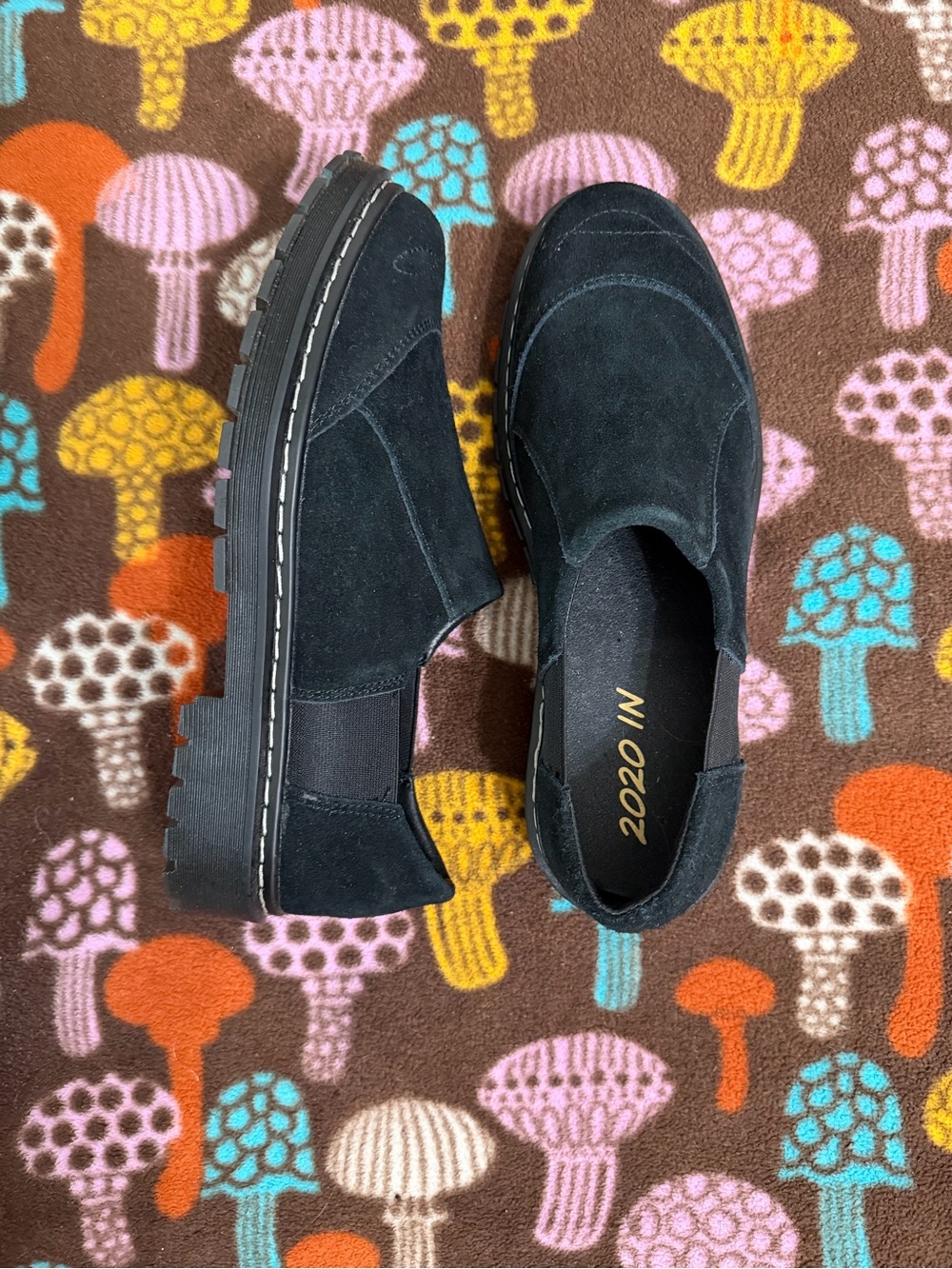 Women’s Black Suede Platform w/ Western Detail